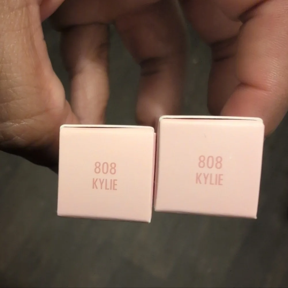 Kylie Cosmetics Matte Liquid Lipstick - 808 Kylie 1ml 2pk Bundle